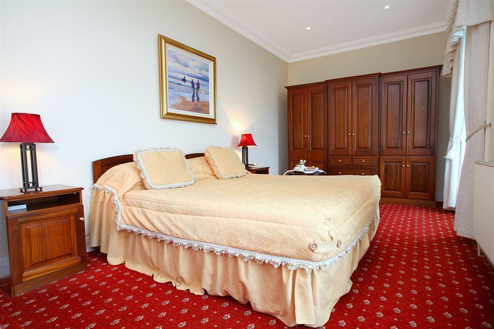 Arnolds Hotel Данфанахи Экстерьер фото