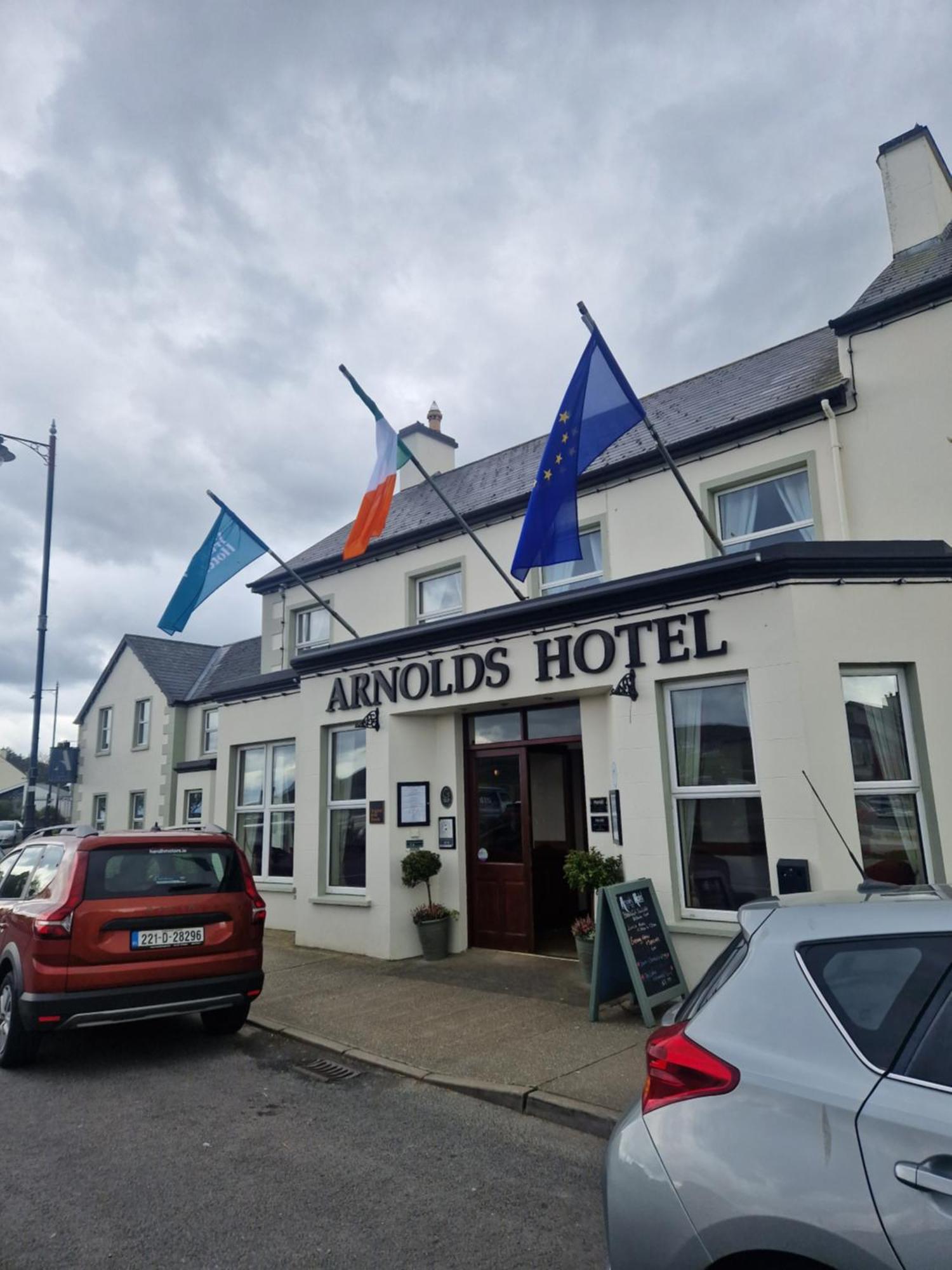 Arnolds Hotel Данфанахи Экстерьер фото